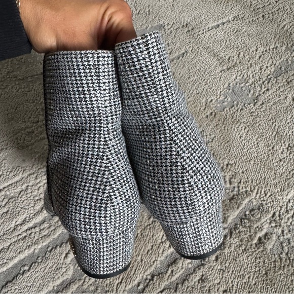 Kurt Geiger Mini Burlington Bootie ankle boots gingham black white bejeweled 6.5 - Picture 13 of 16